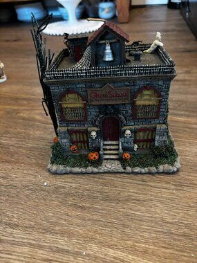 Hawthorne Village The Munsters light up building Eddies School House